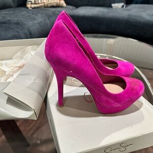 Brand new Jessica Simpson heels